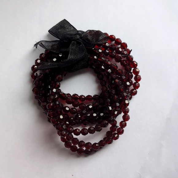 Ruby red faux garnet bead multi strand bracelet with ribbon bow - Picture 1 of 5
